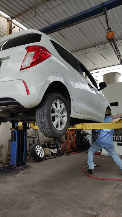 Alineacion y Suspencion Puño de Llantas en Villa de Álvarez