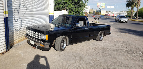 Llantas y Servicios Jr en Chihuahua