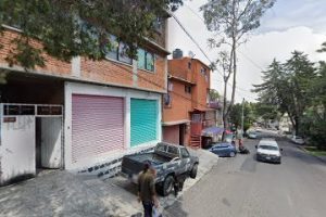 Llantera 2 Estados en La Magdalena Contreras