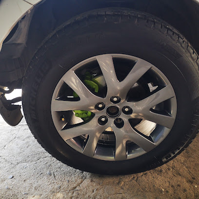 Llantera Blanco's en Manzanillo