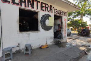 Llantera Centenario en Villa de Álvarez