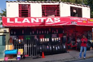 Llantera David en Naucalpan de Juárez