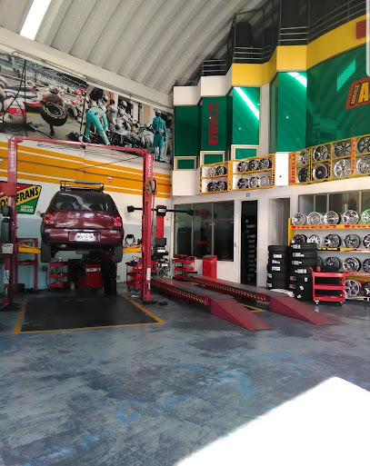 Llantera Fam del Castillo en Xochimilco