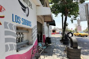 Llantera Los Sordos en Villa de Álvarez