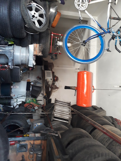 Llantera Torre Fuerte Yireh en Chalco