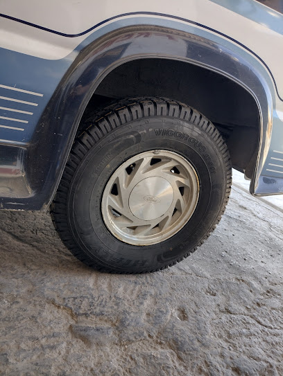 Maxi Llantas de Saltillo en Saltillo