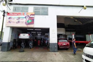 Reprollan Grupo Llantero en Venustiano Carranza