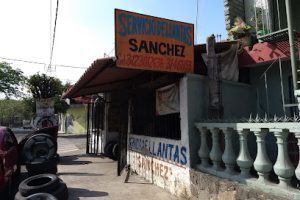 Servicio de Llantas Sánchez en Villa de Álvarez