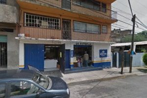 Vulkanizadora y Llantera Paco en La Magdalena Contreras