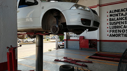 Autocentro Guzmán Guasave en Guasave