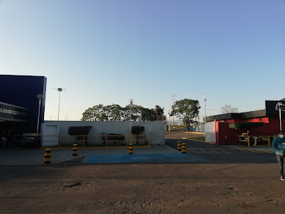 Llantas Blackstone Tires en El Salto