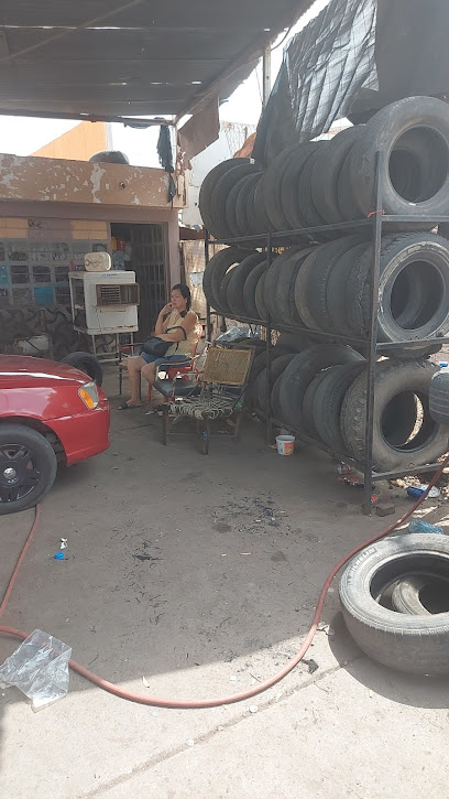 Llantera 300 en Cd Obregón