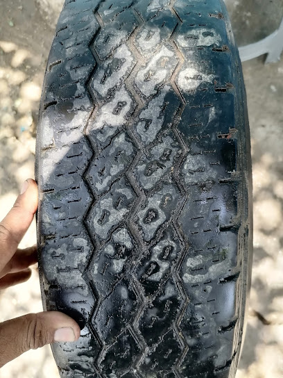 Llantera Arana en Altamira