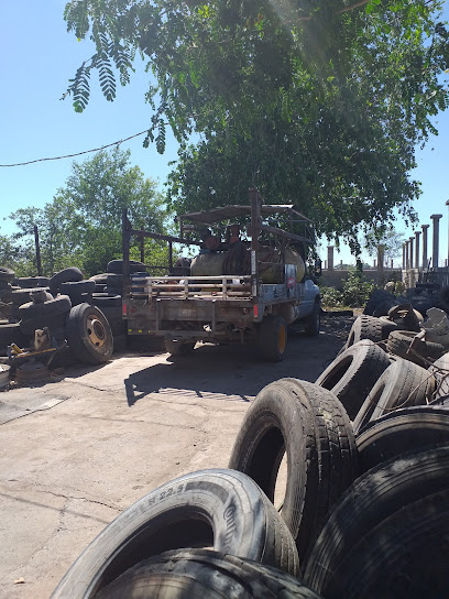 Llantera Guasave 2Mil 7 en Guasave