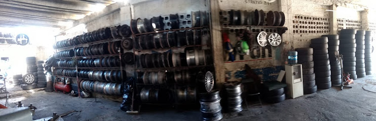 Llantera La Avenida en Mérida