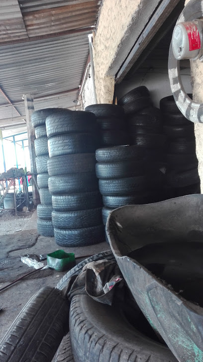 Llantera Reyes en Tonalá