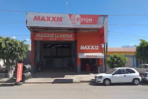 Custom Tires Seminario en Huajuapan de León