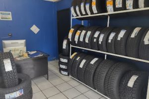 Llantas Martinez en Martínez de la Torre