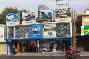 Llantera Avante en San Pedro Garza García