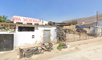 Llantera (C. Margarito Ramírez) en Atotonilco el Alto