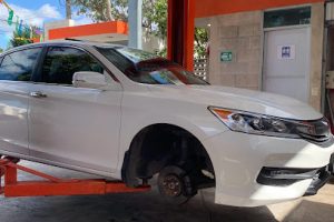 Llantera Cheroke en Hunucmá