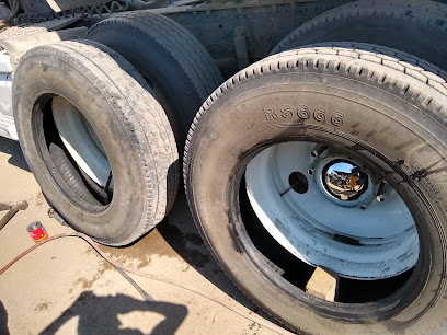 Llantera El Mickey en Ciudad Guzmán