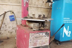 Llantera Kilómetro 0 en Hopelchén