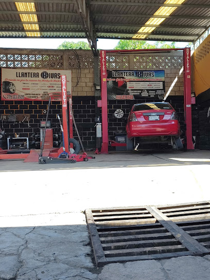 Llantera Rivas en Martínez de la Torre