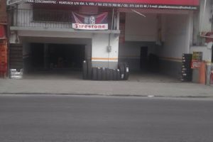 Plaza Llantera Coscomatepec en Coscomatepec