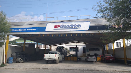 Tecnollantas Martínez en Montemorelos