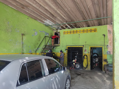 Vulcanizadora Constantino en Pijijiapan