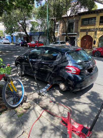 Vulcanizadora Velazquez en Coyoacán