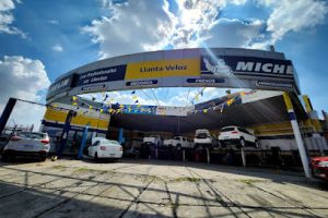 Llanta Veloz Patria y Vallarta en Zapopan