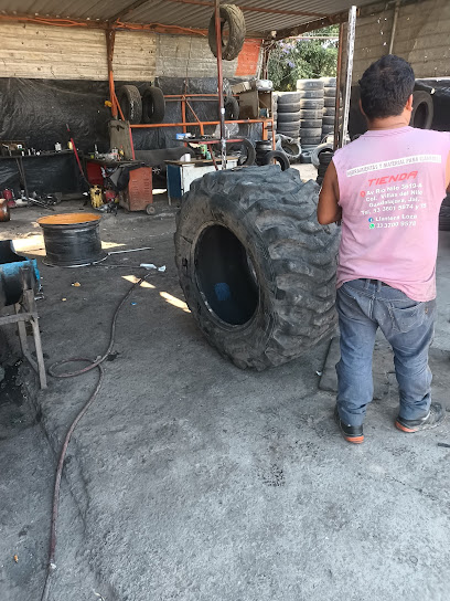 Llantera Silva (Camino a Unión del 4) en Tlajomulco de Zúñiga
