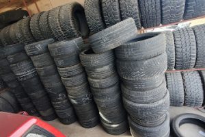 Llantera y Yonke Chapo’s en Puerto Peñasco