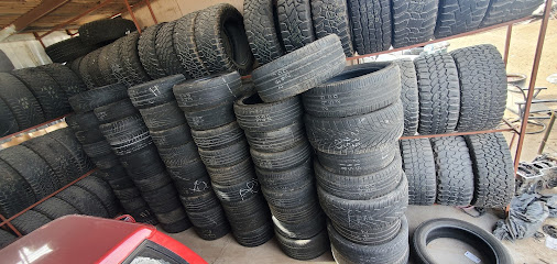 Llantera y Yonke Chapo's en Puerto Peñasco