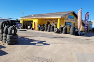 De La Rosa Tires & Wheels en El Paso