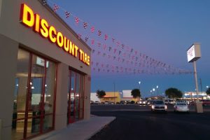 Discount Tire (4211 N Grandview Ave) en Odessa