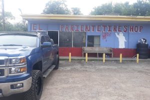 El Pariente Tire Shop en Houston