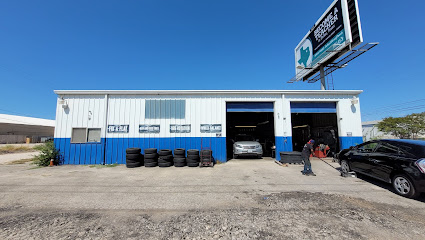 Guerrero Tire Shop (11926 Menchaca Rd) en Austin