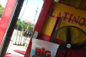 Latino’s Discount Tires LLC en Dallas
