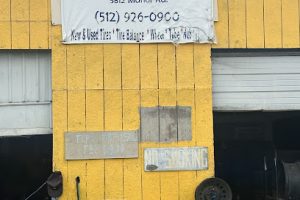 M.C. Tires & Wheels en Austin