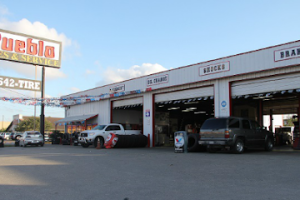 Pueblo Tires & Service – Boca Chica Blvd en Brownsville