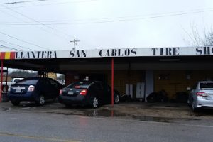 San Carlos Tire Shop en Houston