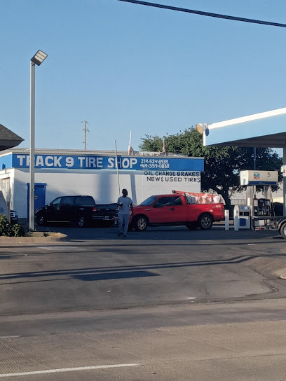 Tire Shop Track 9 Auto & Tire en Dallas