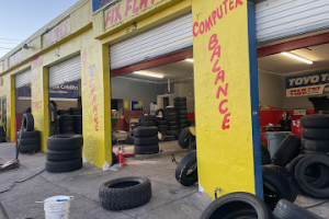 Vic Tires 1 en El Paso