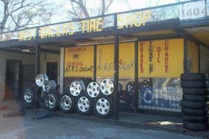West Dallas Tire Shop And Towin Services en Dallas