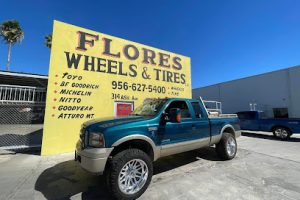 Flores Wheels & Tires LLC en McAllen