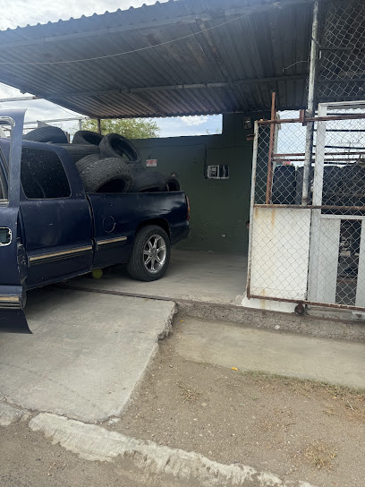 Llantera Km2 en La Paz