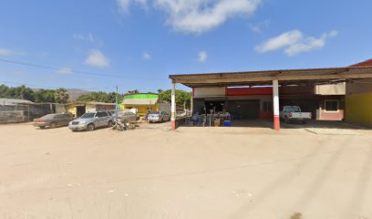 Llantera Luna en Ensenada